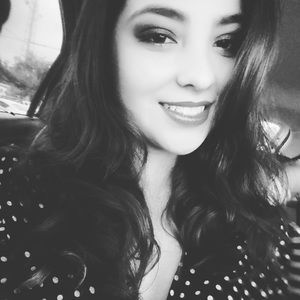 Meet your Posher, Becki berenice